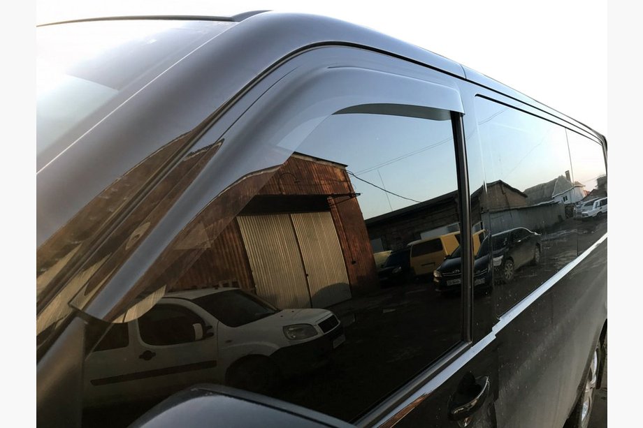 Volkswagen T6 2015–2024 Vindavvisare för sidorutor (2 st, Sunplex) Image