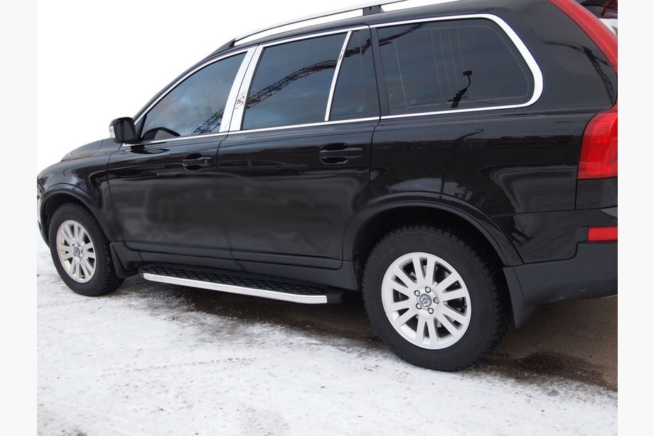 Volvo XC90 2002–2014 Sidosteg BlackLine (2 st, aluminium) Image
