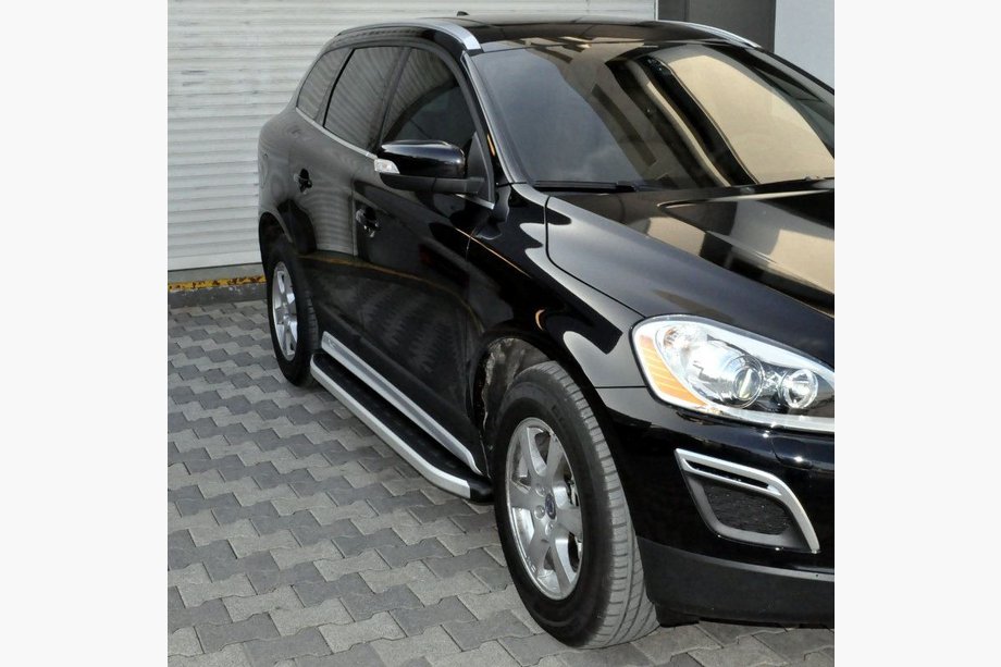 Volvo XC90 2002–2014 Sidosteg Fullmond (2 st, aluminium) Image