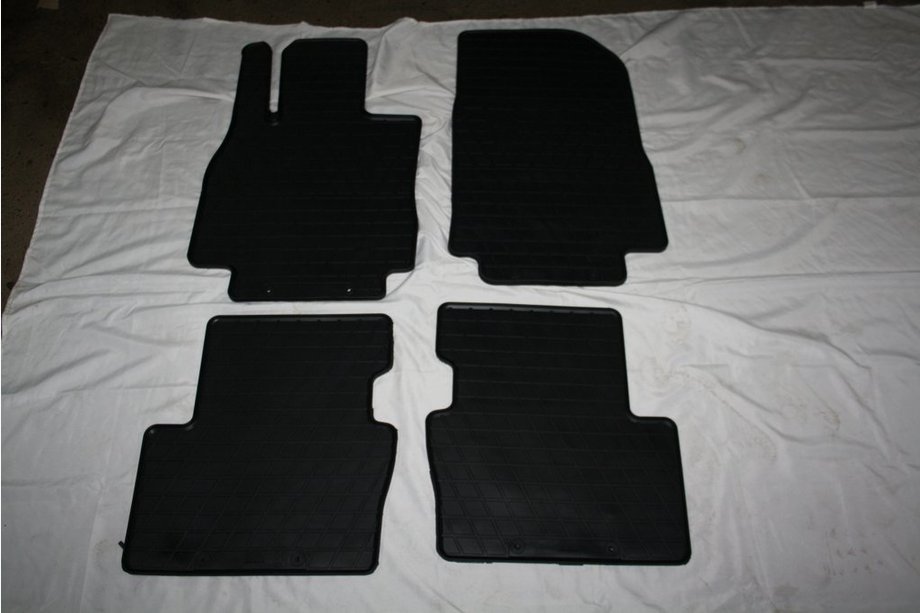 Mazda 2 2007–2014 Gummimattor för kupén Stingray (4 st) Image