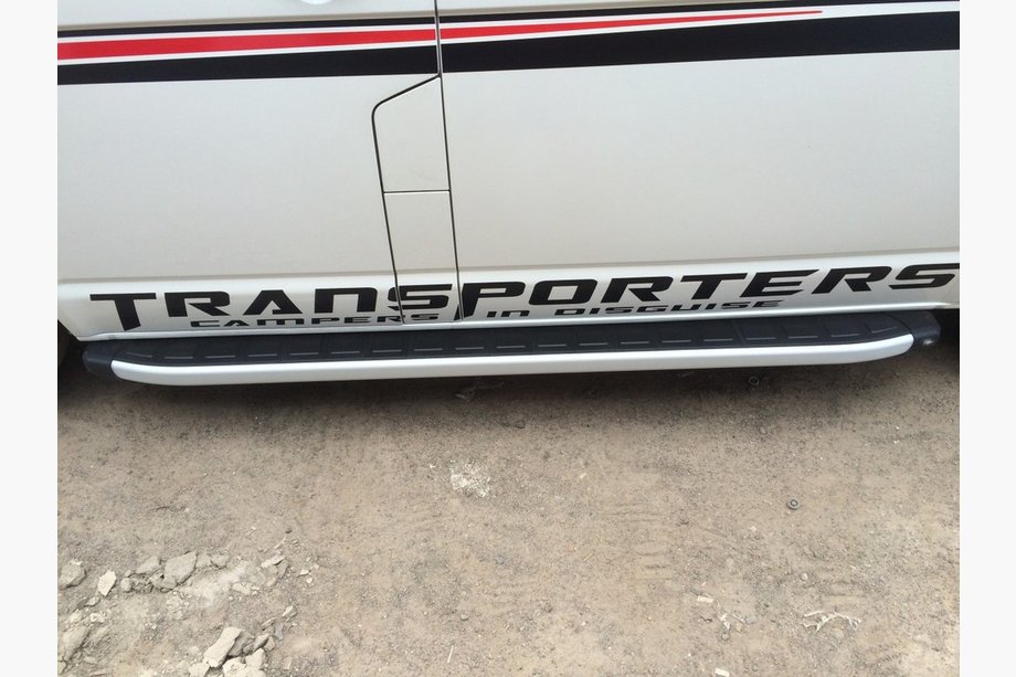 Volkswagen T4 Transporter 1990–2003 Sidosteg Fullmond (2 st, aluminium) Image
