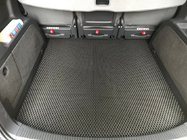 Volkswagen Touran 2010–2015 Bagagerumsmatta (EVA, 5-sits, svart) foto 1
