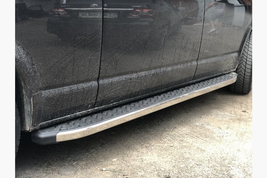 Volkswagen T5 2010–2015 Sidosteg BlackLine (2 st, aluminium) Image