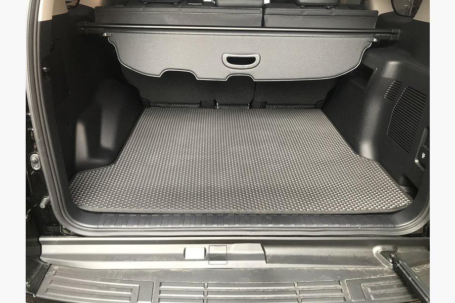 Toyota Land Cruiser Prado 150 2009–2023 Bagagerumsmatta 5-sits 2018+ (EVA, svart) Bas Image