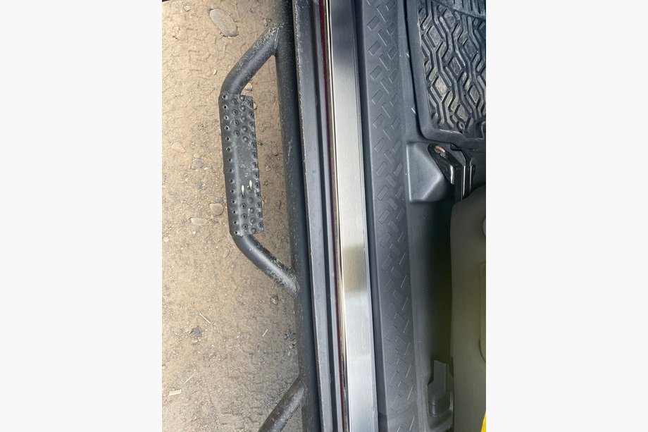 Toyota FJ Cruiser 2006–2022 Natanika Premium tröskelskydd (2 st, rostfritt stål) Image