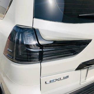Baklyktor 2016+ (Superior Black, 2 st) Lexus LX570/450d 2008–2022 foto 2