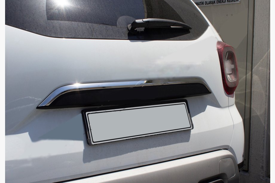 Renault Duster 2018–2024 List ovanför registreringsskylten (rostfritt stål) Image