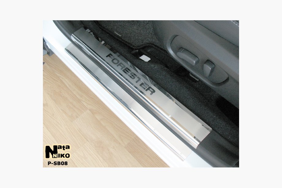 Subaru Forester 2013–2018 Instegslister Natanika Premium (8 st, rostfritt stål) Image