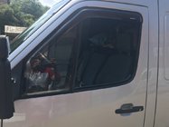 Mercedes Sprinter W901/902/903/904/905 1995–2006 Vindavvisare för sidorutor (2 st, Sunflex) foto 1