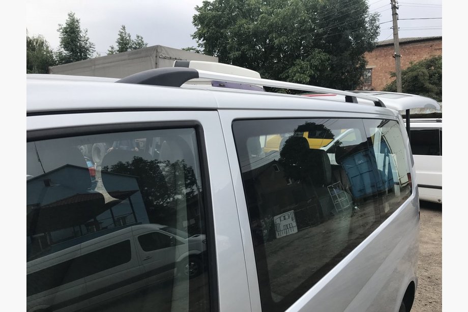 Volkswagen T5 Multivan 2003–2010 Kromade takrails Image