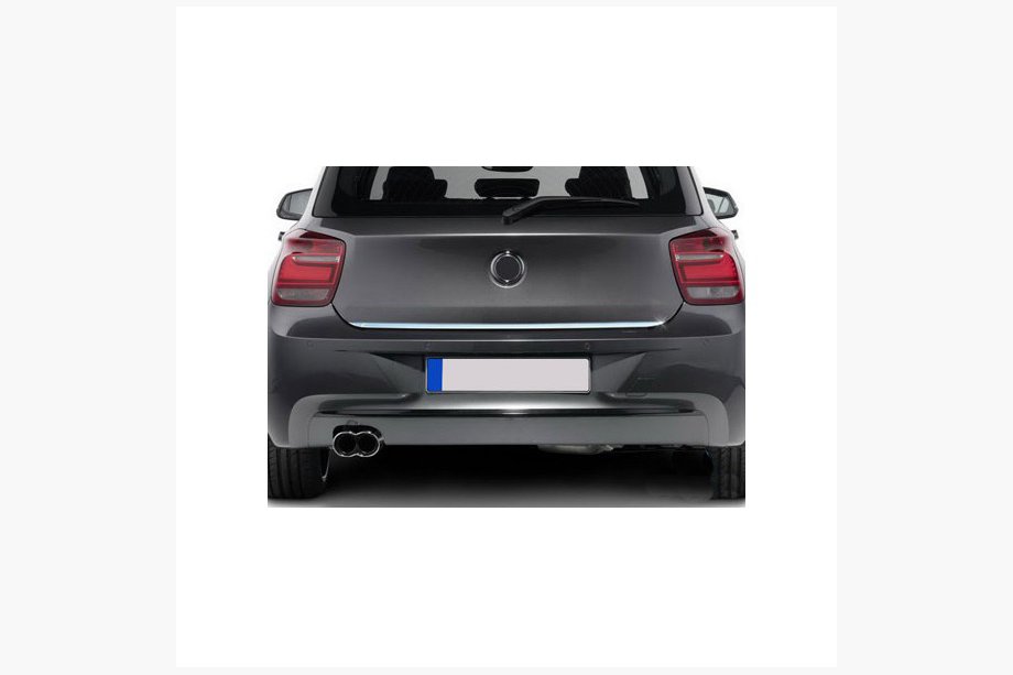 BMW 1-serien F40 2019–2024 Kromlist till baklucka (rostfritt stål) Image