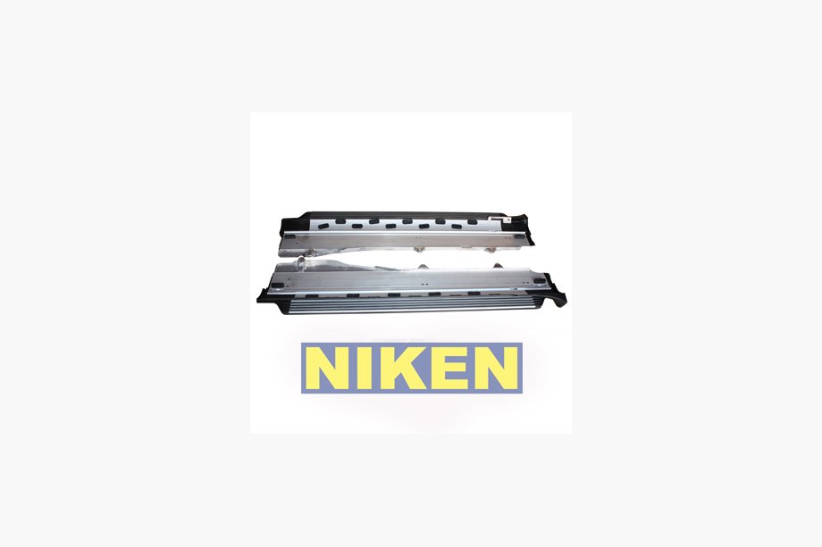 Porsche Cayenne 2003–2010 ORIGINAL !!! Sidosteg (2 st, aluminium) Image
