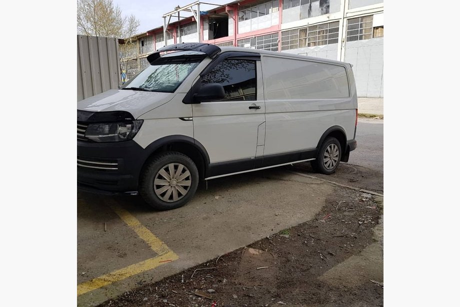 Volkswagen T5 Multivan 2003–2010 Sats med lister och hjulhusbågar (11 delar) 1 dörr, lång hjulbas Image