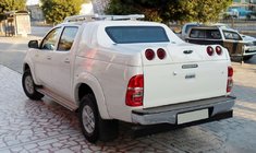 Toyota Hilux 2006–2015 Flakkåpa GRAND BOX foto 1