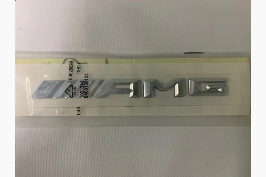 Mercedes GL class X164 2006–2012 AMG-emblem Image