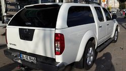 Nissan Navara 2006–2015 Hardtop till flak (Canopy) foto 1