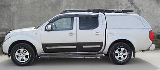Nissan Navara 2006–2015 Hardtop till flak Canopy commercial foto 1