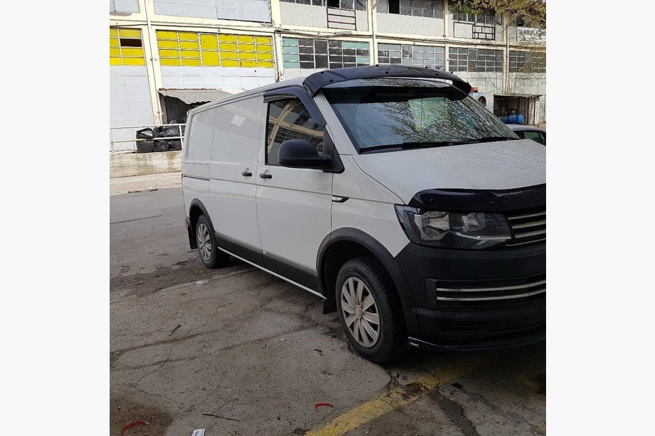 Volkswagen T5 Caravelle 2004–2010 Sats med lister och hjulhusbågar (11 delar) 1 dörr, lång hjulbas Foto 3