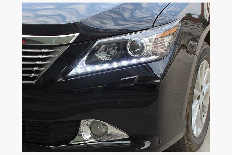 Toyota Camry 2011–2017 LED-framlyktor (2 st) Image