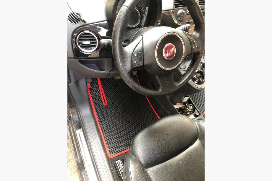 Fiat 500/500L 2013–2022 EVA-golvmattor för 500, svarta Image