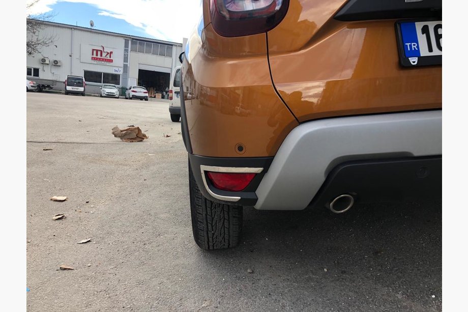 Dacia Duster 2018–2024 Kåpor till bakre reflexer, 2 st, rostfritt stål Carmos - turkiskt stål Image