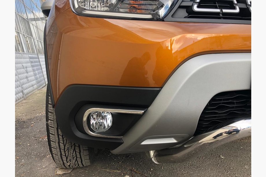 Renault Duster 2018–2024 Kromlister för dimljus (2 st, rostfritt stål) Image