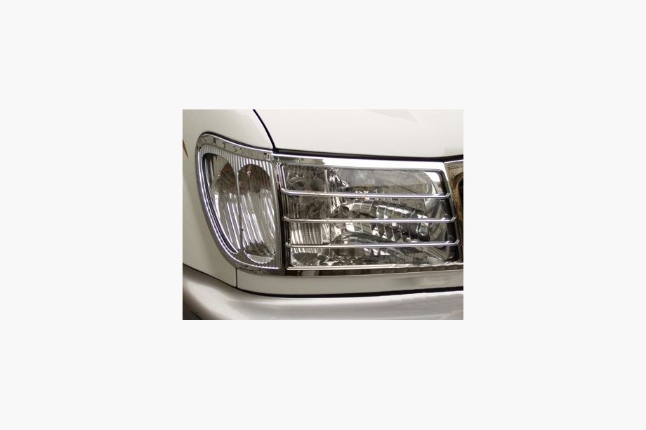 Toyota Land Cruiser 100 1998–2007 Strålkastarkåpor V2 (2 st, plast) Image