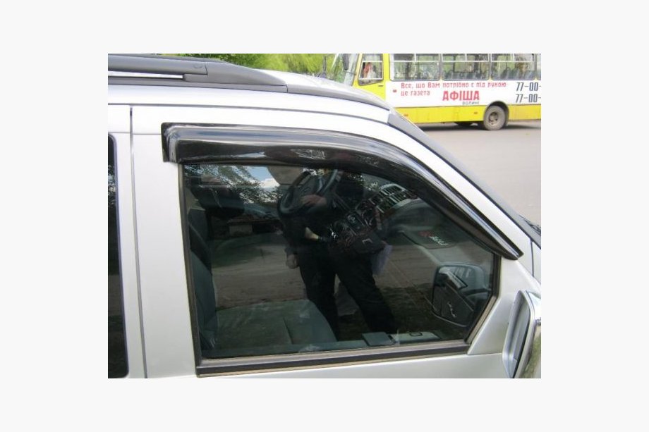Mercedes Sprinter W901/902/903/904/905 1995–2006 Vindavvisare till fönster (2 st, VIP) Image