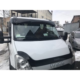 Vindrutevisir V1 (svart blank, 5 mm) Iveco Daily 2006–2014 foto 1