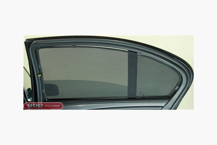 BMW 5-serien E60/E61 2003–2010 Solskyddsgardiner (3 st, instickbara) Image