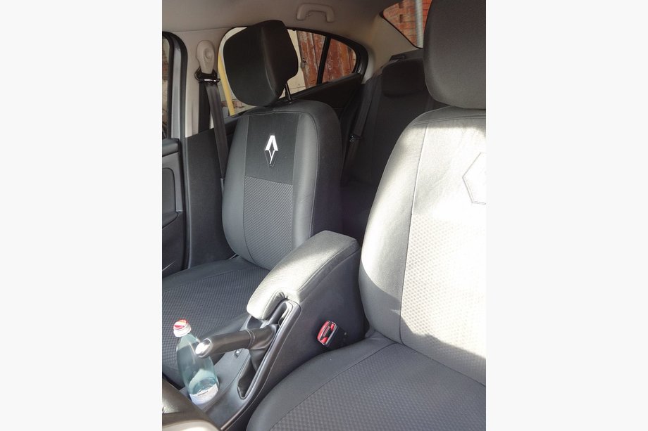Renault Fluence 2009–2016 Bilklädslar (2012↗, tyg, Classik) Image