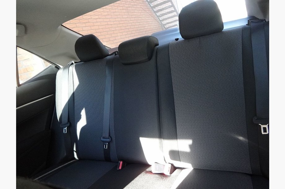 Toyota Corolla 2013–2019 Sätesöverdrag (tyg, Classik) Image