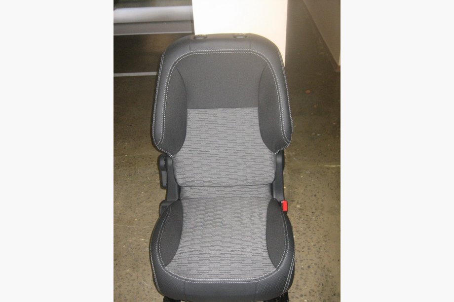 Citroen Berlingo 1996–2008 Sätesöverdrag SoyuzAuto Premium Image