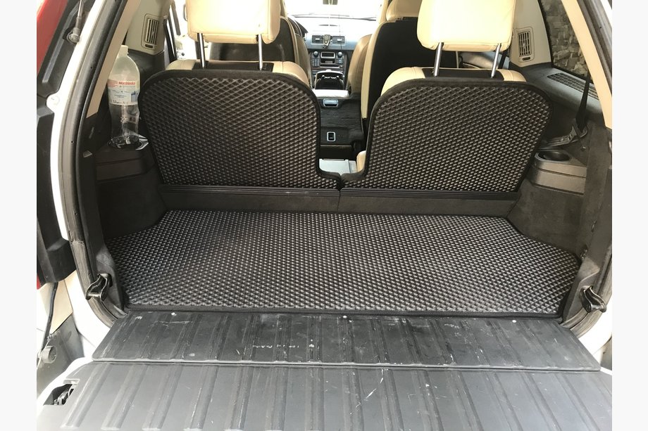 Volvo XC90 2002–2014 Bagagerumsmatta i 3 delar (EVA, svart) Foto 1