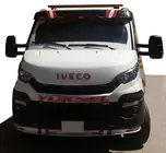 Iveco Daily 2014– Vindrutevisir V1 (svart blank, 5 mm) foto 1