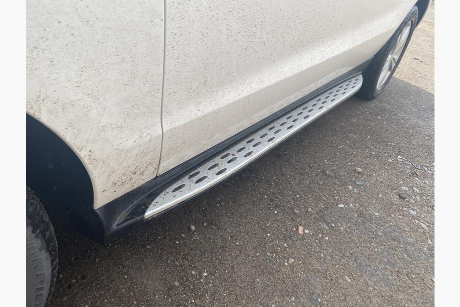 Mercedes GLE/ML class W166 2011–2018 UTFÖRSÄLJNING! Sidosteg, originaldesign (2 st, aluminium) Image