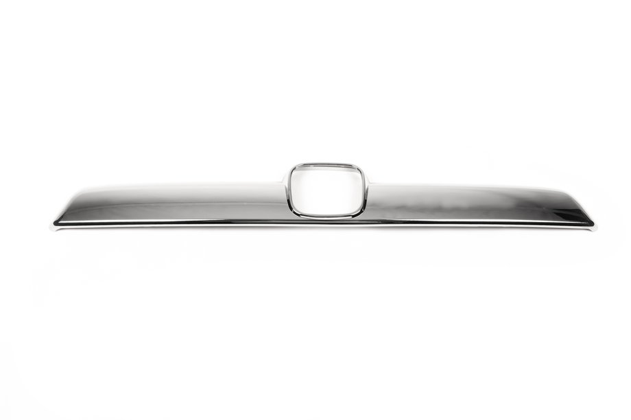 Honda CRV 2007–2011 Kromlist ovanför registreringsskylten (plast) Image