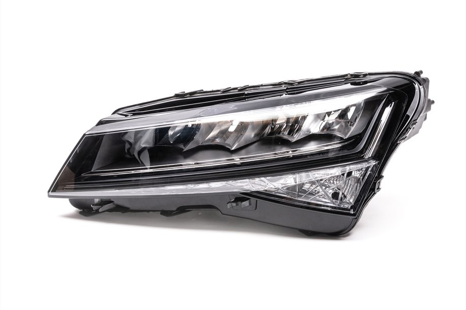 Skoda Superb 2015–2024 Främre LED-strålkastare (vänster, original, begagnad) Image