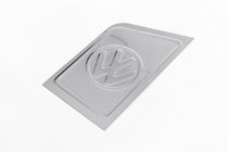Volkswagen T5 Caravelle 2004–2010 Kromad tanklockslucka med logotyp (Carmos) foto 1
