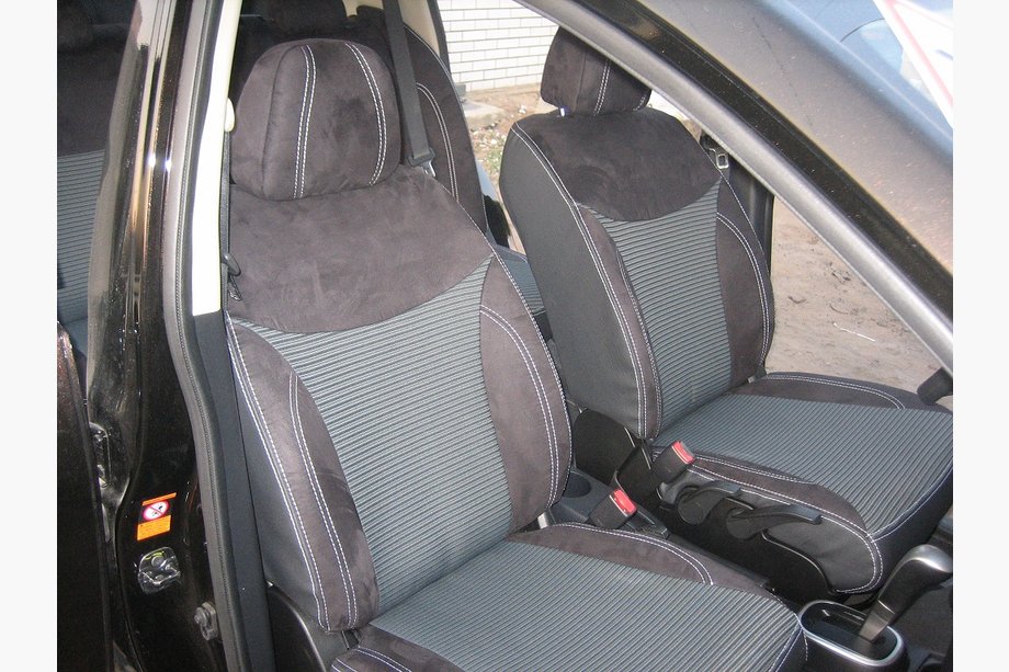 Nissan Tiida 2011–2014 Bilklädsel SoyuzAuto Premium Image