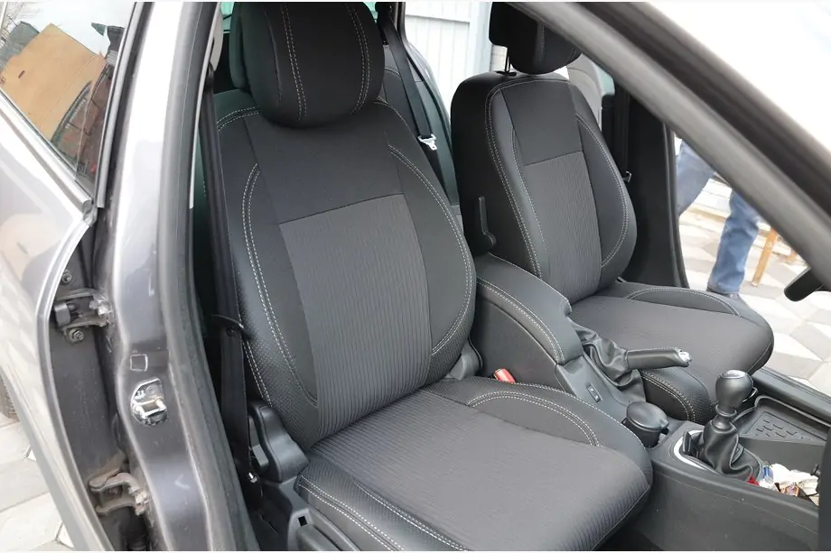 Renault Megane III 2009–2016 Bilklädslar (konstläder + tyg, Premium) Image
