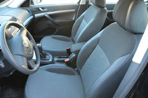Skoda Octavia II A5 2006–2010 Sätesöverdrag (konstläder↗tyg, Premium) foto 3