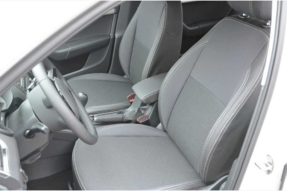 Skoda Octavia III A7 2013–2019 Sätesöverdrag (konstläder↗tyg, Premium) Image