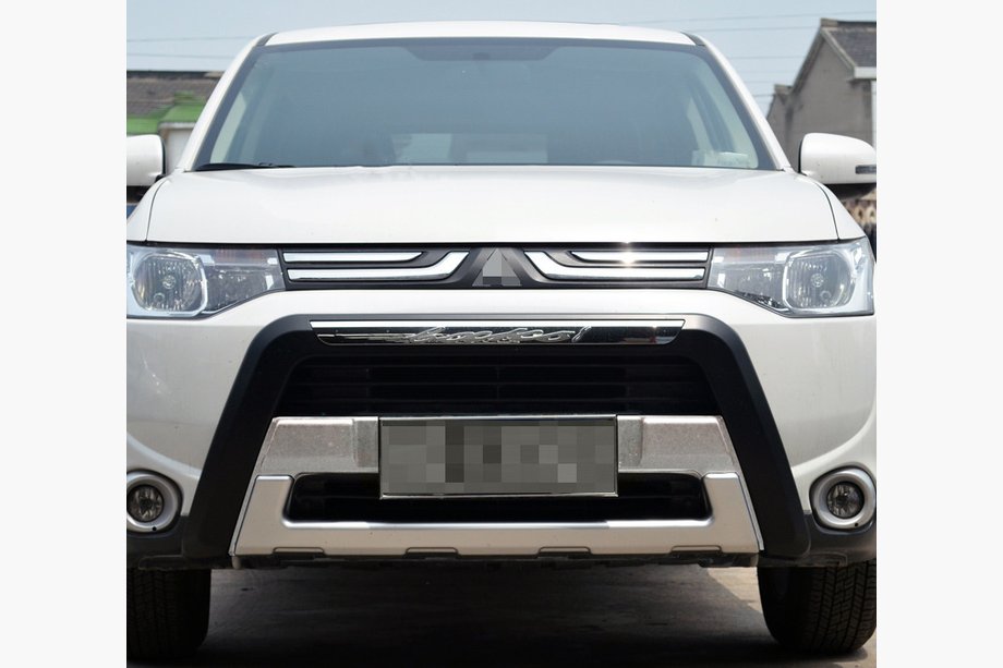 Mitsubishi Outlander 2012–2021 Främre stötfångarläpp (2013-2015) Image