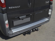 Renault Trafic 2001–2015 Bakre stötfångarskydd med bockning Nataniko (rostfritt stål) foto 1