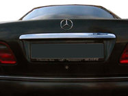 Mercedes C-klass W203 2000–2007 List ovanför registreringsskylten (plast) foto 1