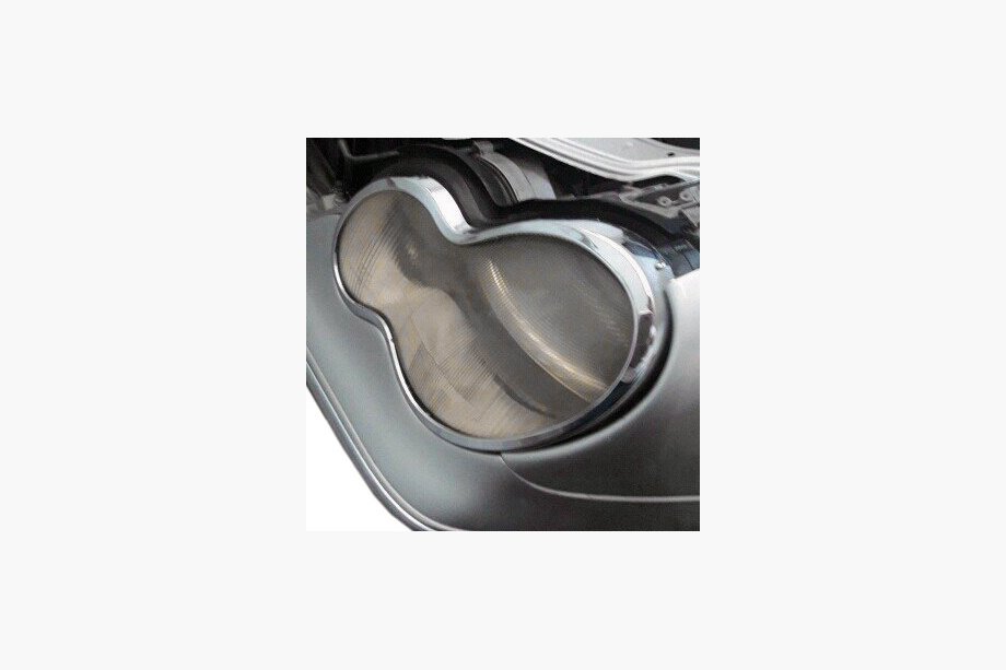 Mercedes C-klass W203 2000–2007 Kromade strålkastarramar (2 st, plast) Foto 2