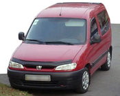 Peugeot Partner 1996–2008 Huvdeflektor FLY (1996-2003) foto 1