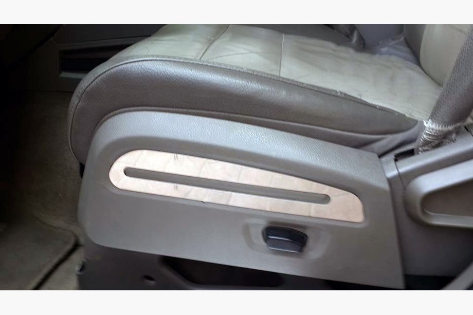 Dodge Nitro 2006–2011 Kromade säteslister (rostfritt stål) Image