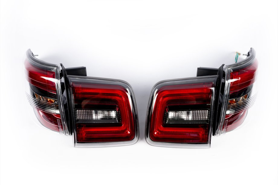 Nissan Armada 2016–2024 LED-baklyktor (design 2019) Image